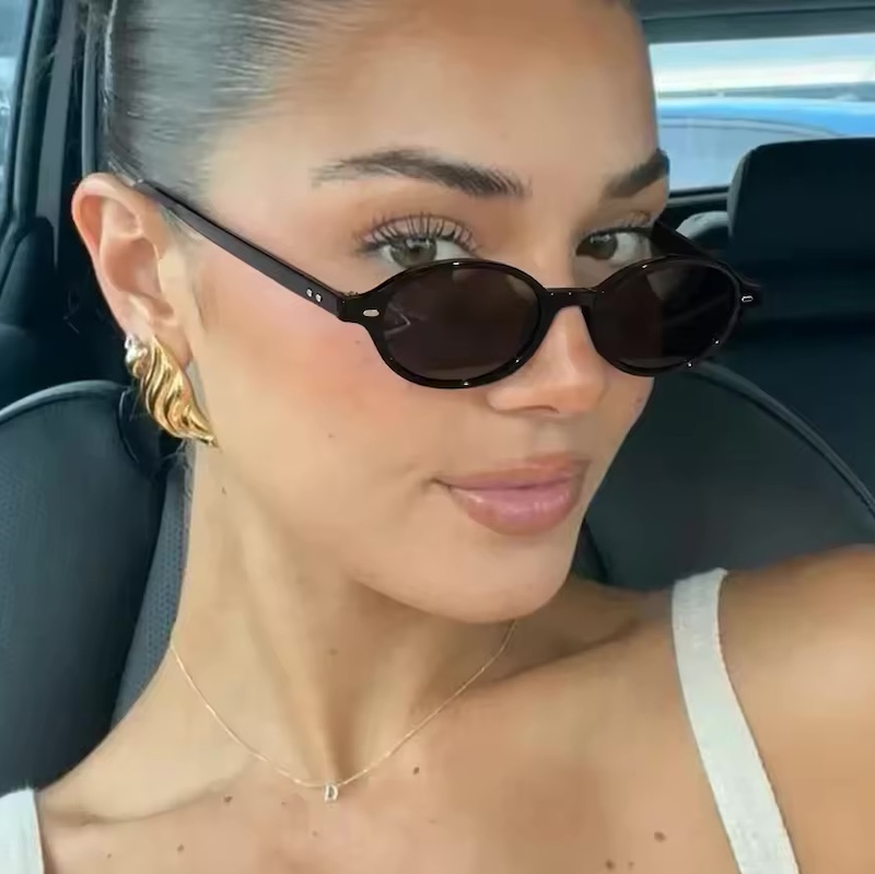 Retro Small Oval Sunglasses Women Men Rivets Shades Fashion Eyewear Luxury Sun Glasses UV400 Female Y2K Beach Futuristic Minimal Korean CB Fashion Acc