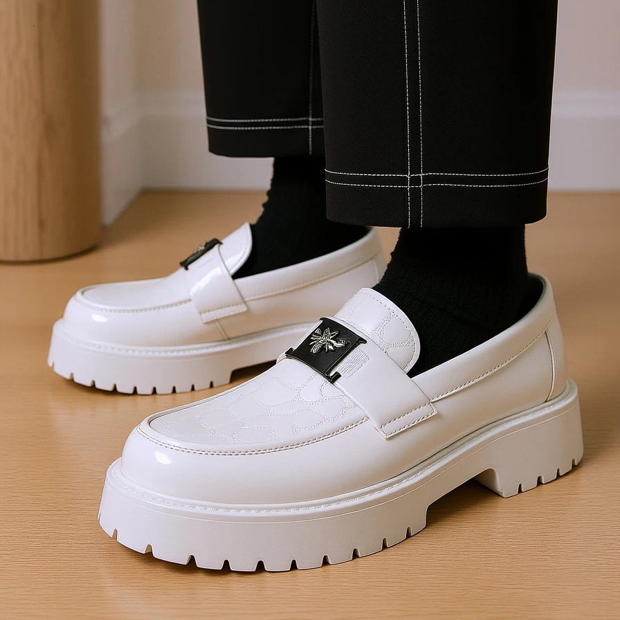 2026 Fashion Bee n Mens Leather Shoes Thick Sole y Slip On Loafers Comfort Fashio Business Party Formal Dress Shoes 260424