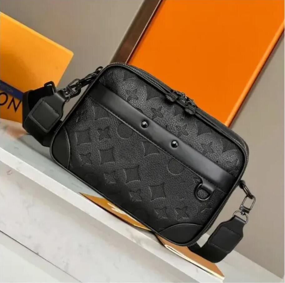 fashion trio outdoor Waistpacks Luxury Designer Bag Womens satchel mens Clutch handbag CrossBody Totes bumbag Chest pack Leather sacoche homme luxe sac man