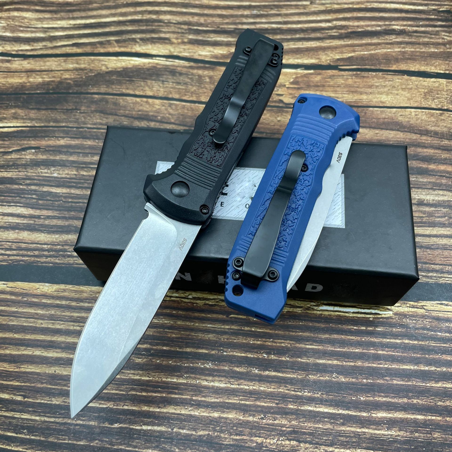 High quality BM4400 Folding Knife high hardness S30V Blade Nylon fiber Handle tactical potrable edc tool