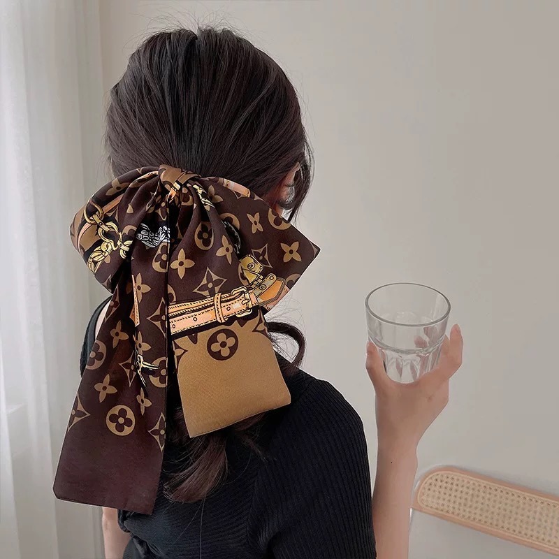 Designer Scarves Silk Scarves Classic Vintage Floral Scarves Headbands Long Striped Tassels Petite Tassels High-end Quality Matching Shirt Collar Scar