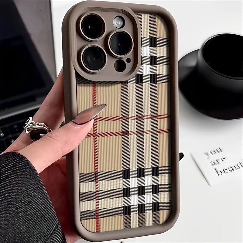 Simple checkered case suitable for Apple 17 Pro Max, iPhone 16, premium 15 Plus, cross-border 13, matte 12