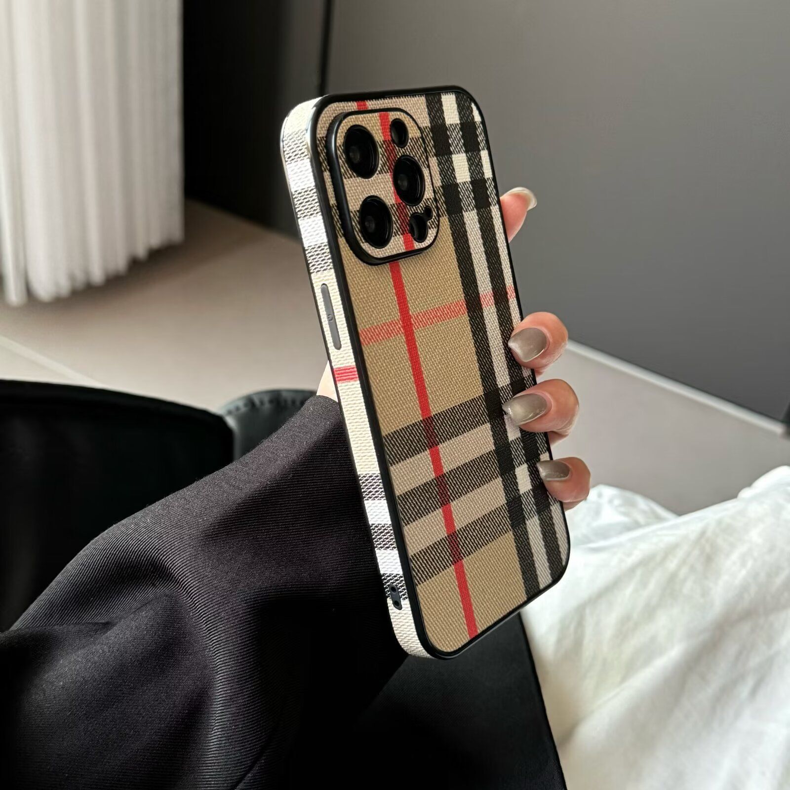 Compatible with Apple 16 Pro MAX Phone Case 15/14 Striped Plaid 13 Niche High-end 12 Side Sticker Leather