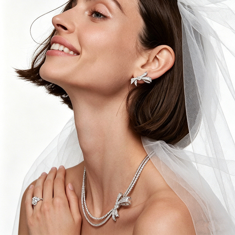 Bride's diamond-encrusted bow necklace and earrings set, ultra-shiny rhinestone two-piece dress accessory jewelry set - view 4