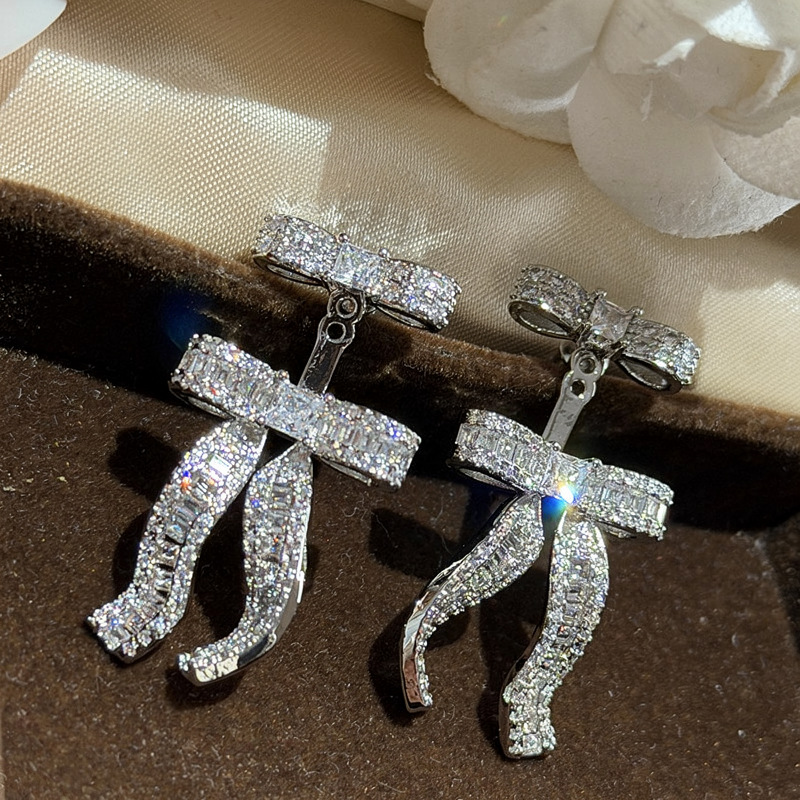 Korean-style sweet bowknot with full diamond embellishments, luxurious and elegant, unique design, extremely attractive earrings - view 4