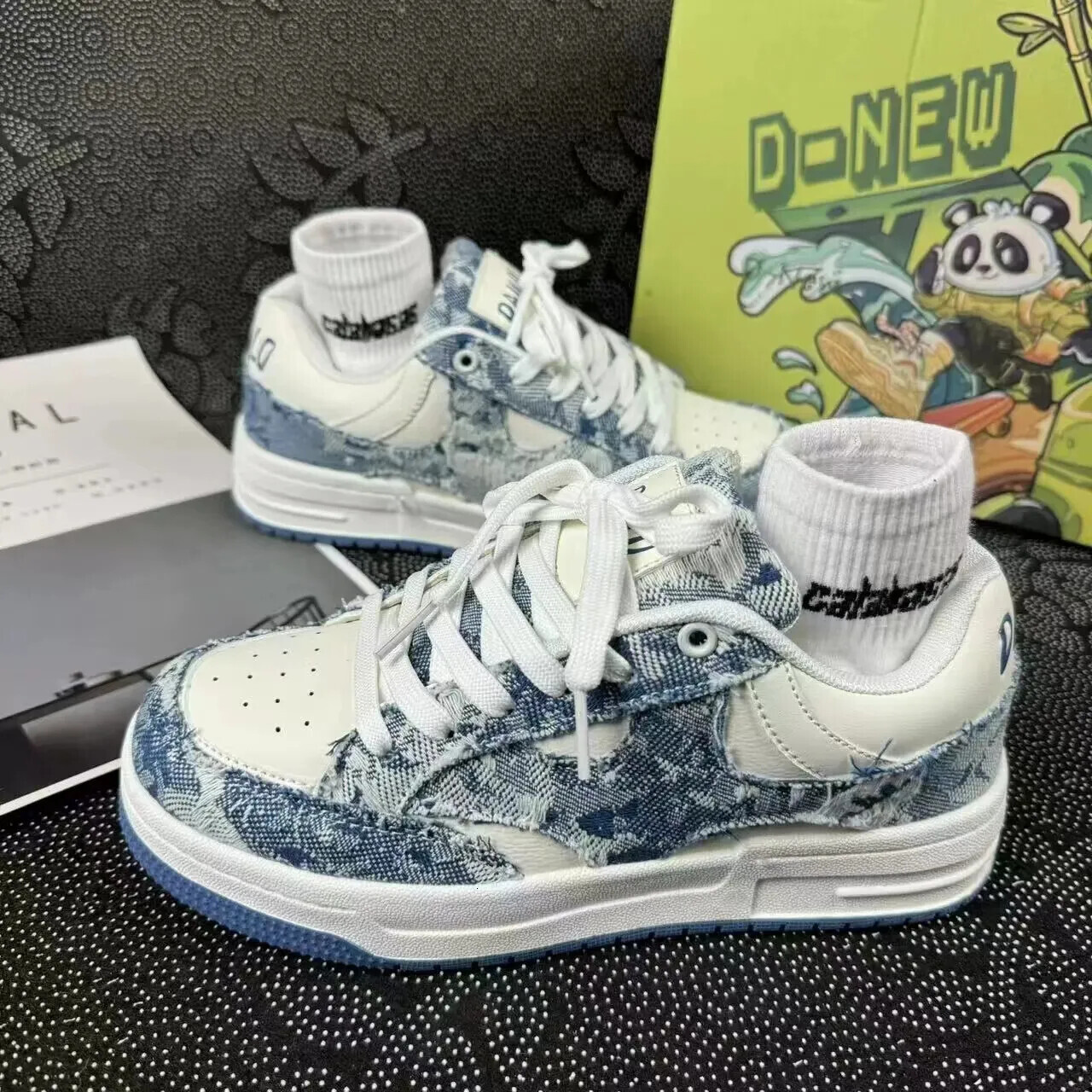 New Designer shoes Men Women Casual Pink Blue Platform Shoes Breathable Mens Womens Sneakers Trainers Skate