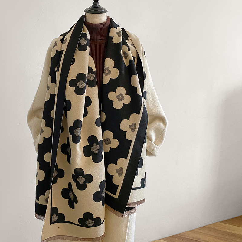 Designer Scarf Luxurious Women's Shawl Small Flower Pattern Scarf Long And Thick Warmth-keeping Scarf Outdoor Cold Protection
