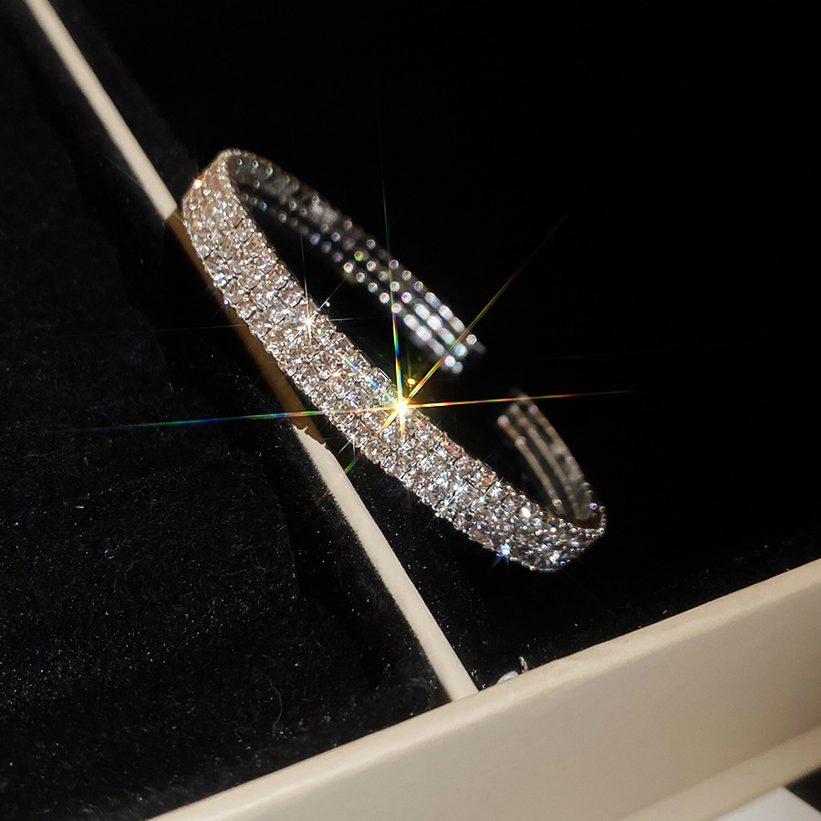 Diamond-encrusted round multi-layered open bracelet, light luxury and high-end feel, elegant evening party exquisite jewelry - view 7