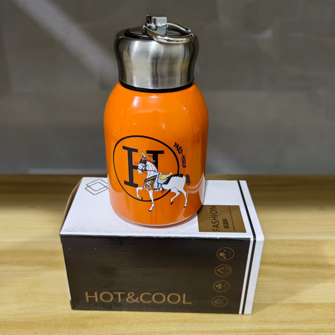 Creative 316 Stainless Steel Insulated Cup Round, Chubby, Mini, Minimalist, with Handle, Compact, Light Luxury