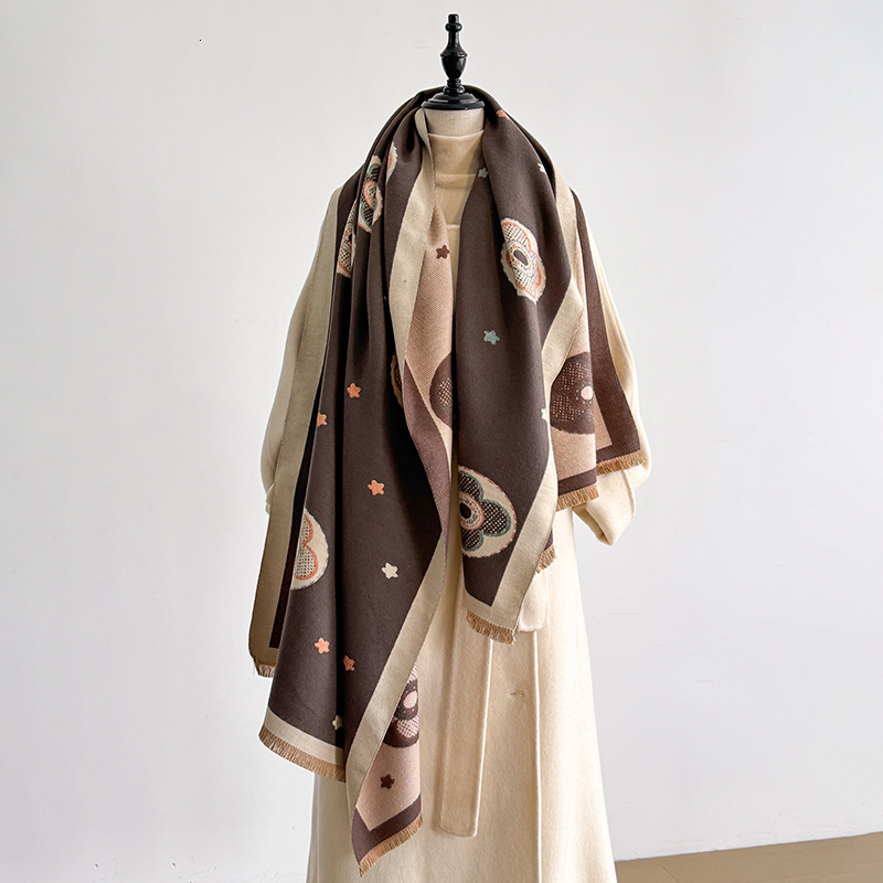 Designer Scarf Luxurious Women's Shawl Geometric Pattern Synthetic Cashmere Double-sided Scarf Outdoor Warmth And Protection