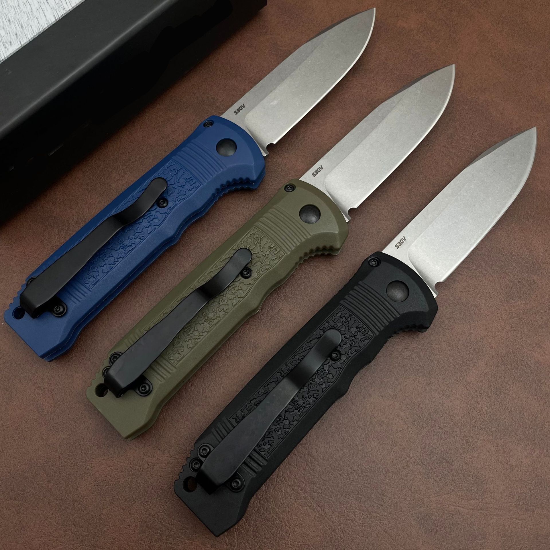BM 4400 Compact Pocket Knife with D2 Blade Nylon Fiber Handle High Hardness and Sharp for Outdoor Camping Folding and Portable