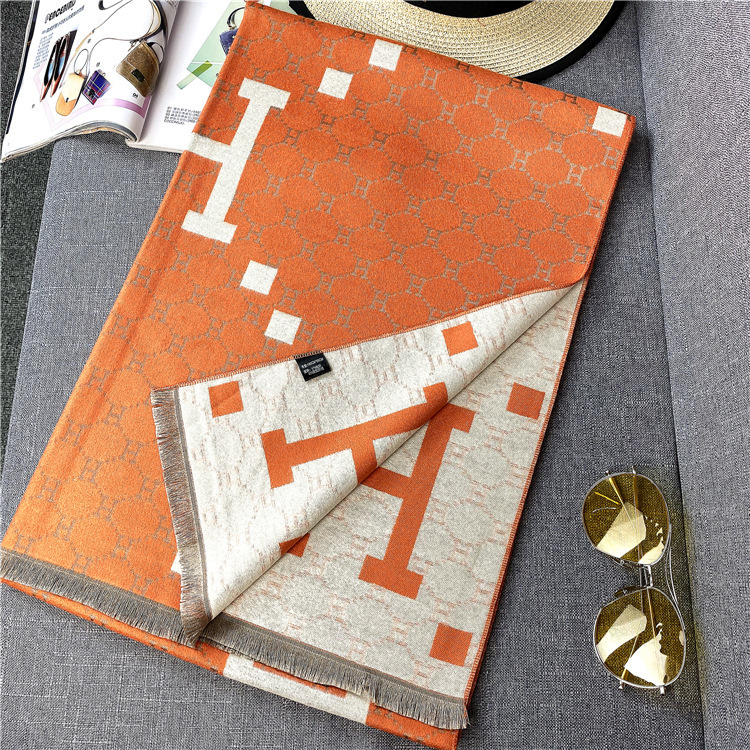 Designer Scarf Silk Scarf Women's Shawl Thick And Warm One-piece Design With Letter Embroidery Pattern Suitable For Outdoor Protection From The C