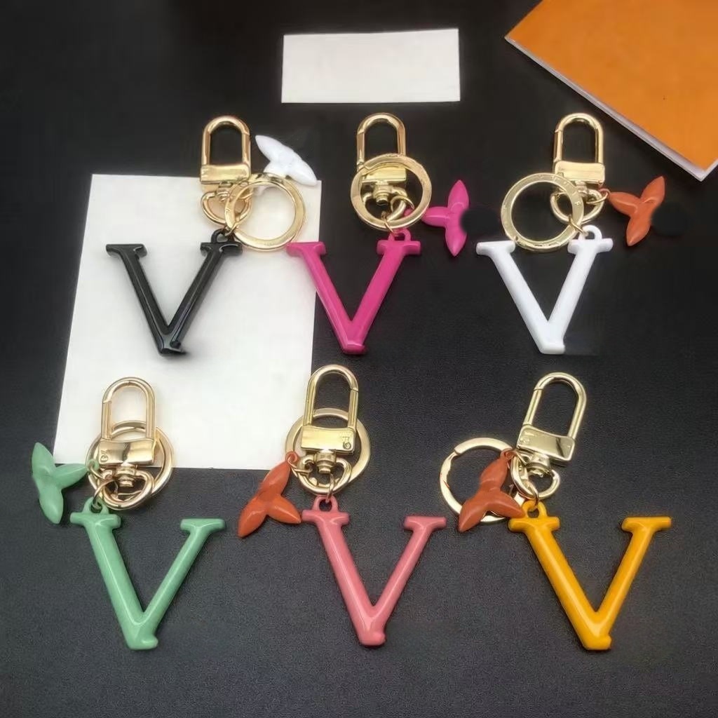 Designer Keychain for Women Colorful Letter Charm Keychain Set with Flower Pendant Lobster Clasp Bag Accessories