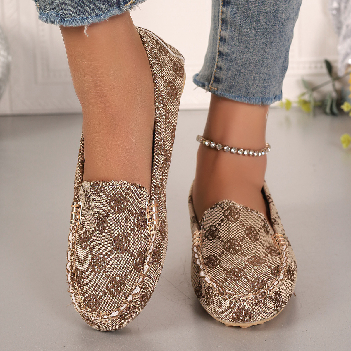 Women Vintage Monogram Print Loafers, Comfort Flat Slip-on Casual Driving Moccasin Shoes
