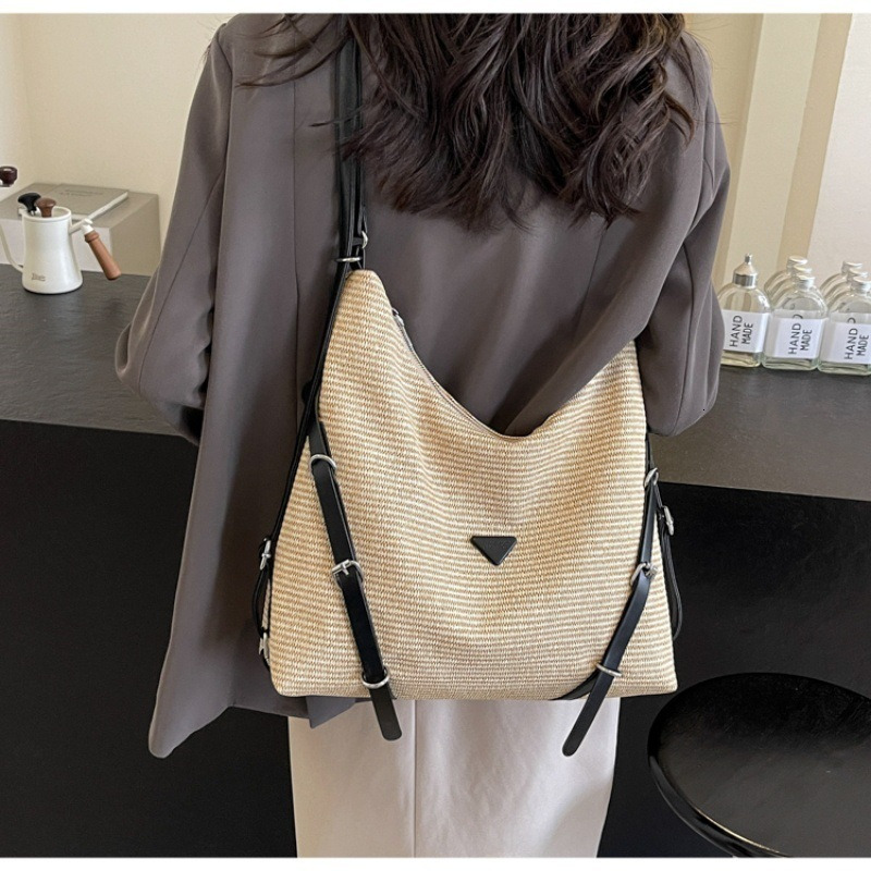 Vintage Women's Tote Bag 2026s New High Beauty Large Capacity Commuter Shoulder Bag Versatile Light Luxury Crossbody Bag