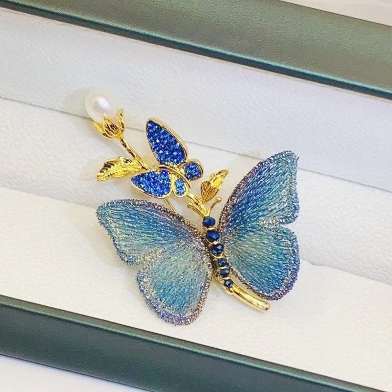 Women Jewerlry Designer New Chinese Retro Blue Butterfly Brooch with Faux Pearl Pin for Women High-end Elegant Fashion Brooch for Suit Wedding Party A