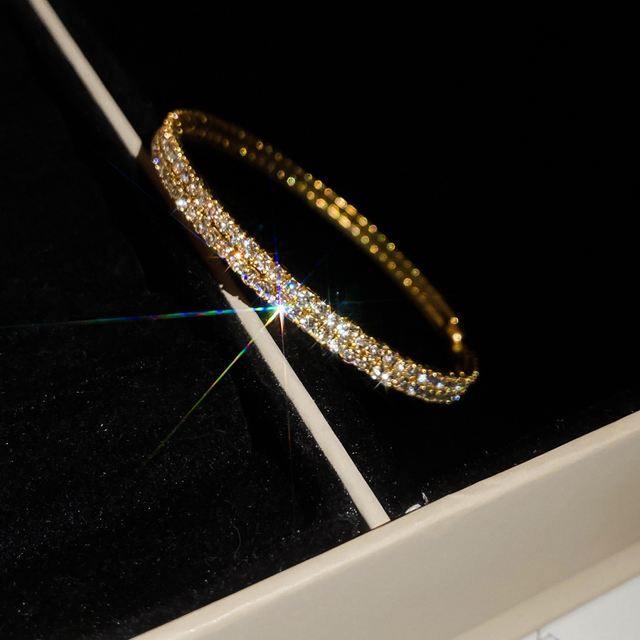 Diamond-encrusted round multi-layered open bracelet, light luxury and high-end feel, elegant evening party exquisite jewelry - view 4