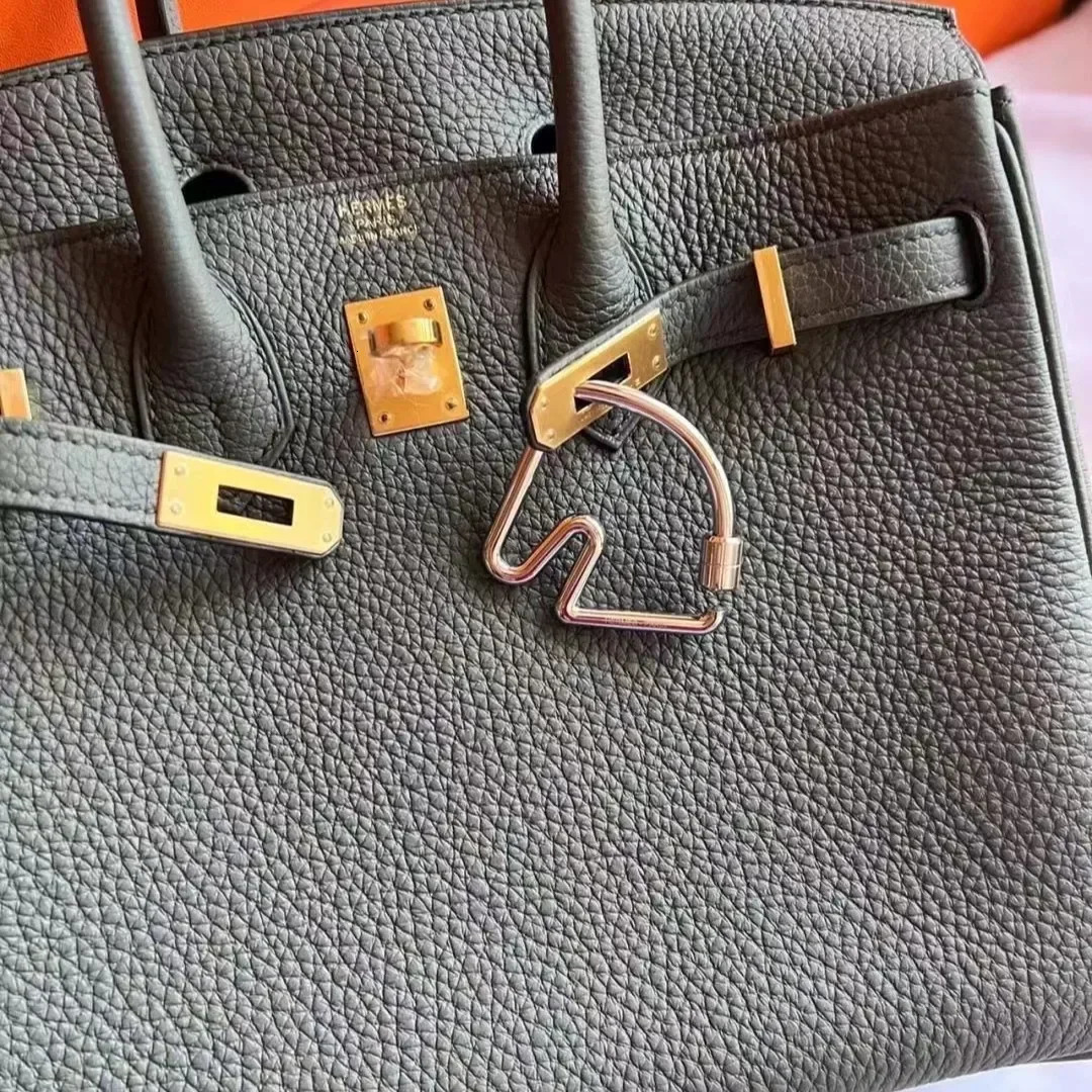 Horse Head Bag Charm Suitable for Bags Cheval Key Chain Decorative Buckle Bag Shoulder Strap Bag Pendant Key Chain 260421