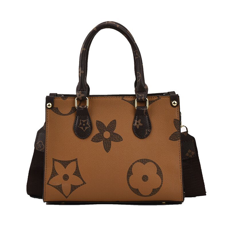 Casual, fashionable, retro-print designer handbag; versatile, trendy crossbody bag for women