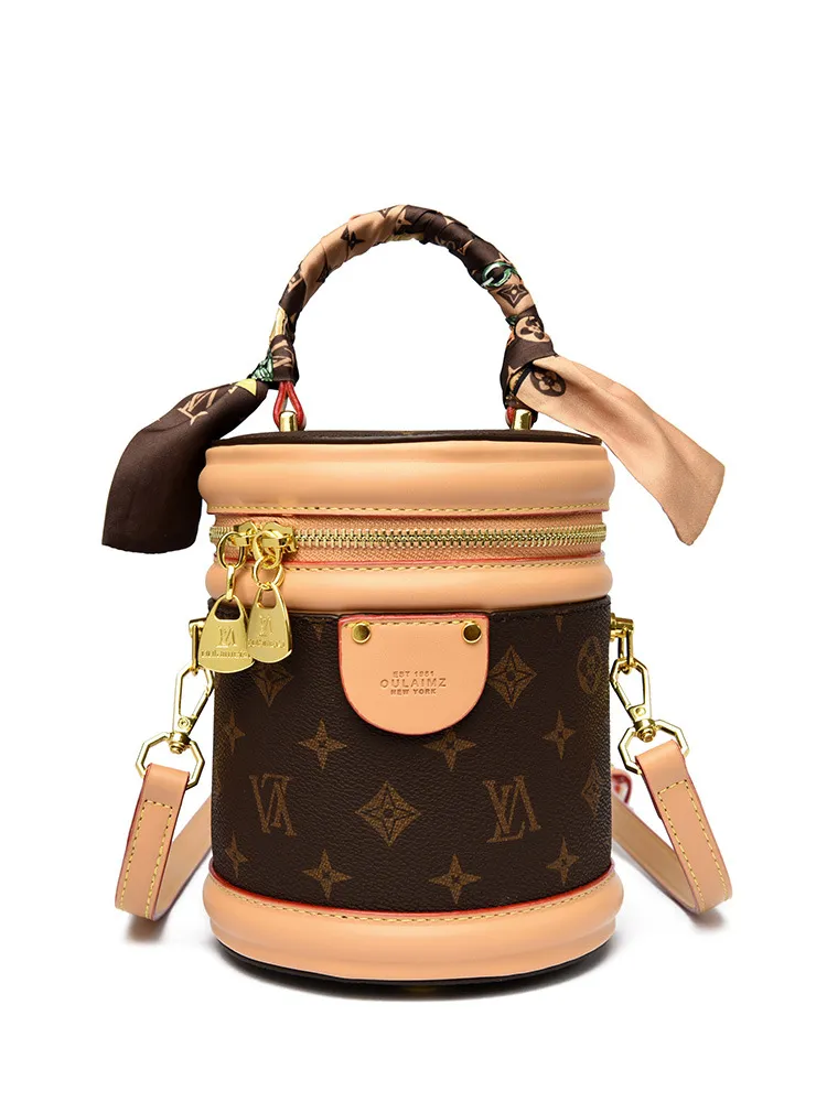 Classic printed fashion bucket bag, designed exclusively for women a versatile, retro-inspired crossbody bag