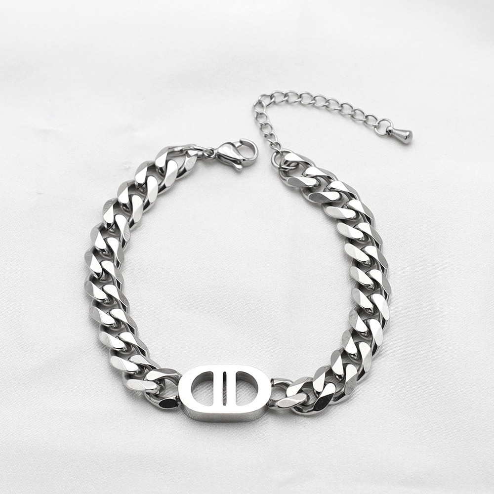 Designer Necklace, European And American Ladies' Light Luxury Cuban Necklace Bracelet, Outdoor Niche Geometric Hip-hop Bracelet