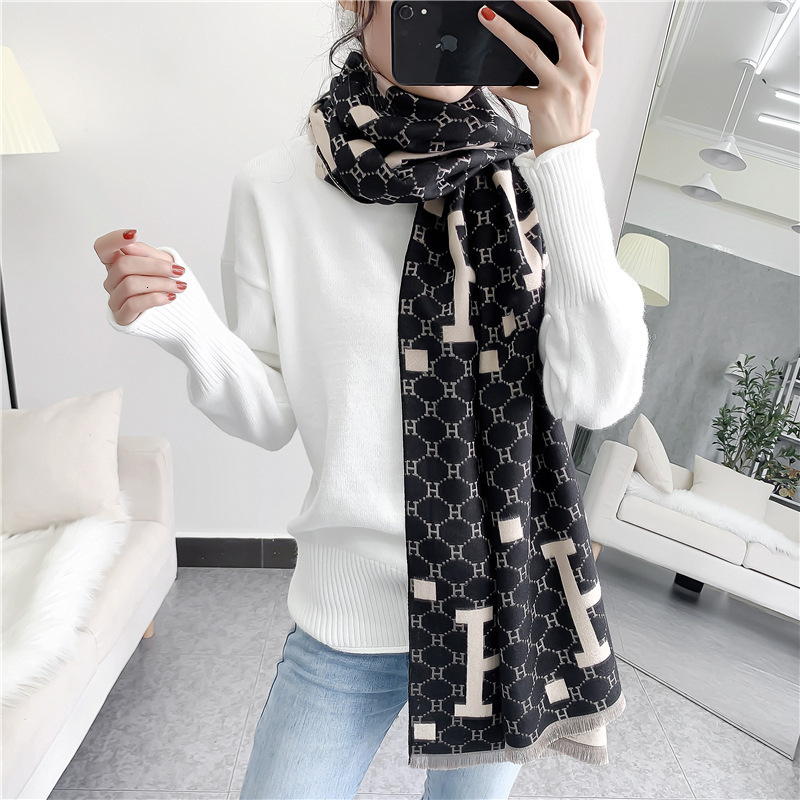 Designer Scarf Silk Scarf Women's Shawl Thick And Warm One-piece Design With Letter Embroidery Pattern Suitable For Outdoor Protection From The C