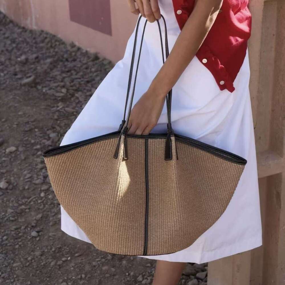 2026 Summer Niche Design Woven Tote, Straw & Cowhide Splicing, Korean Style Large Capacity Shoulder Bag, Boho Beach Vacation Daily Handbag SENYY