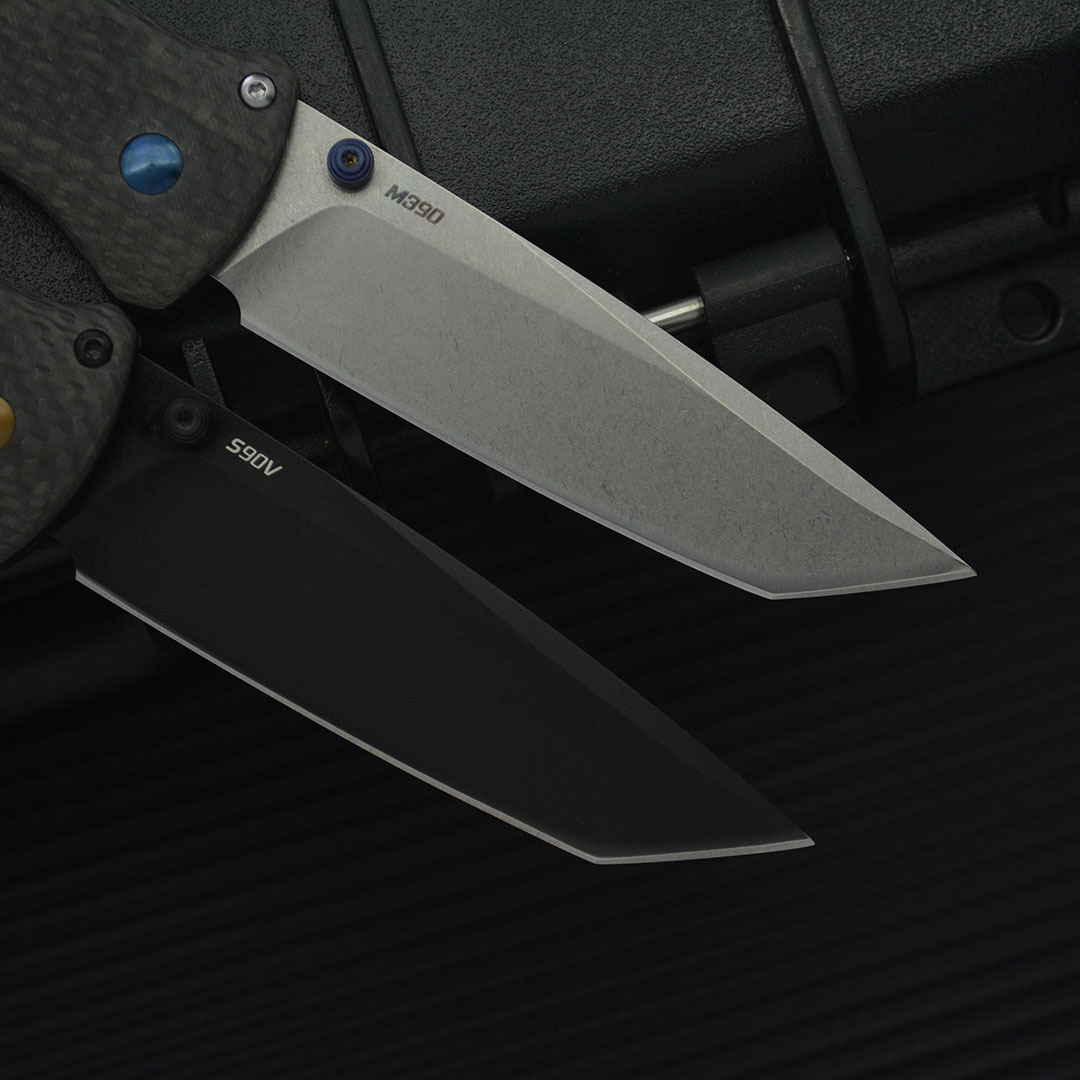 High-Quality Carbon Fiber BM537 Folding Knife with Carbon Fiber Handle, Outdoor Camping Survival Pocket Knife