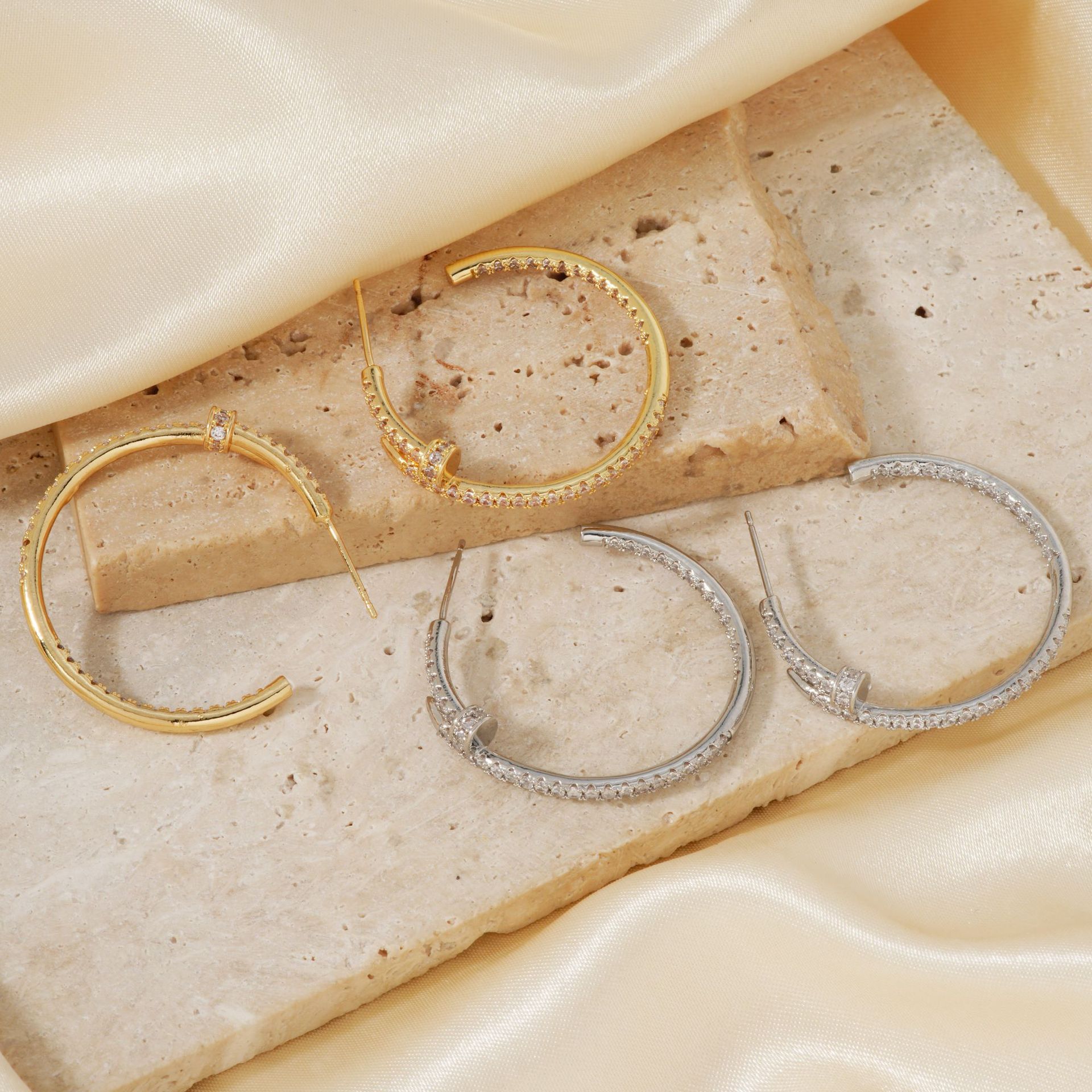 Jewelry Earrings Studs Round Luxury Letter Party High-end Designer Earring Elegant Accessories Everyday Wear Valentines Designer Day Birthday Gift For - view 4