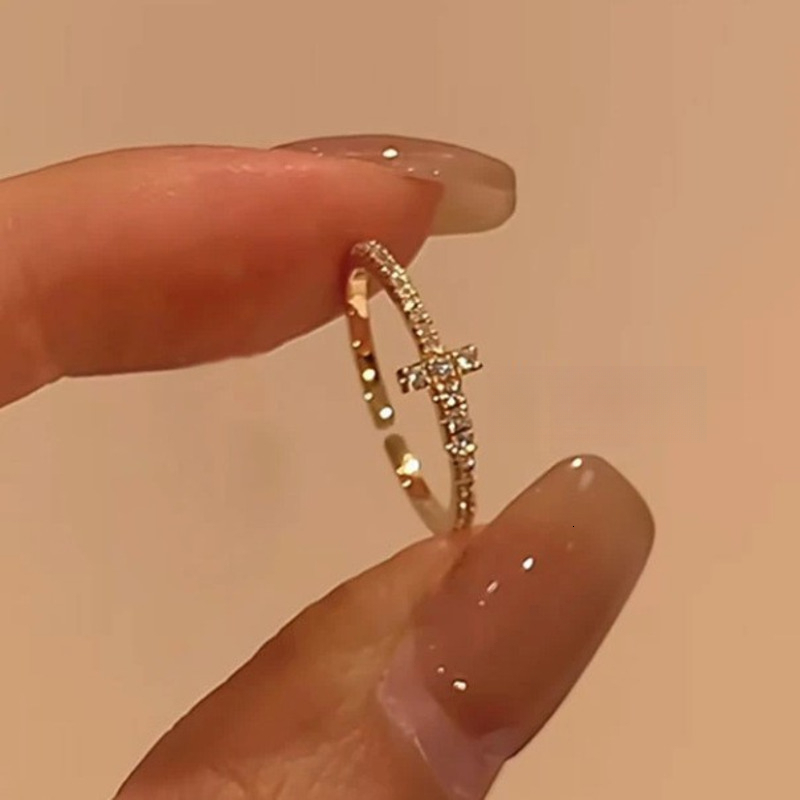 2025 New Open Cross Ring Light Luxury Ring For Women, Versatile, Fashionable, Exquisite, High-End Feel, Same Style As On Little Red Book