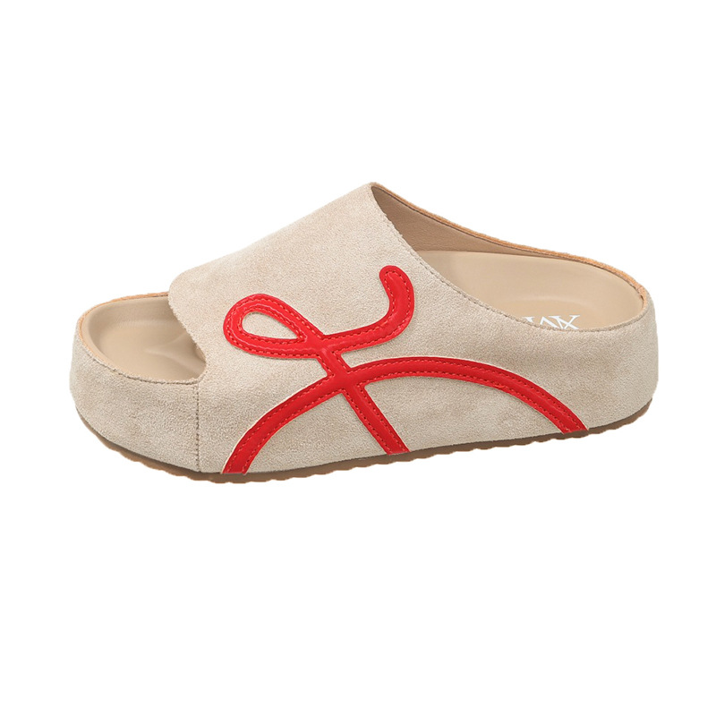 2026 Summer Hot Casual Thick Bottom Designer Slippers Trendy Versatile Commuting Comfortable Beach Shoes for Women