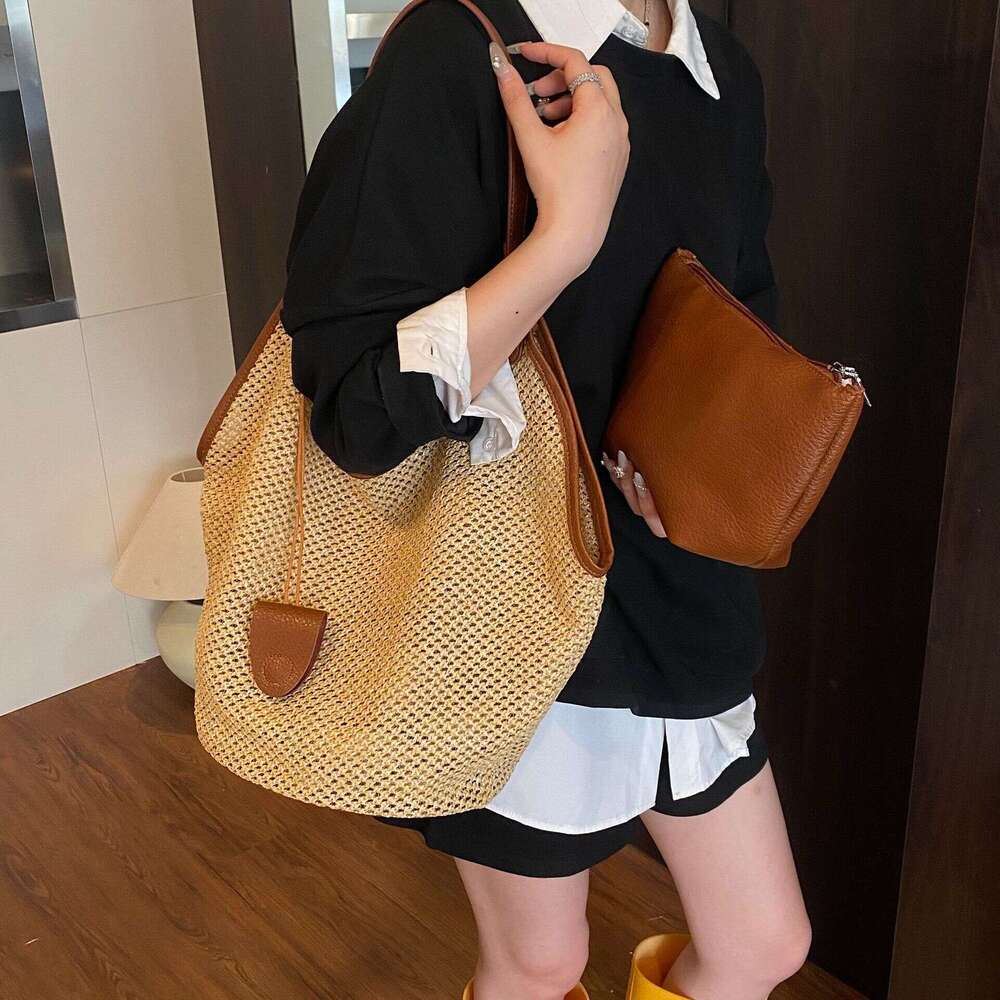 Capacity Hollow Out Tote for Women New Vintage Straw Unique Niche Single Shoulder Commuter Woven Large Bag