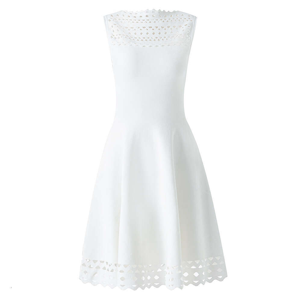 Designer waist cinching slimming French women's vest, summer and k30 autumn new elegant and fashionable sexy vest skirt, retro knitted dress