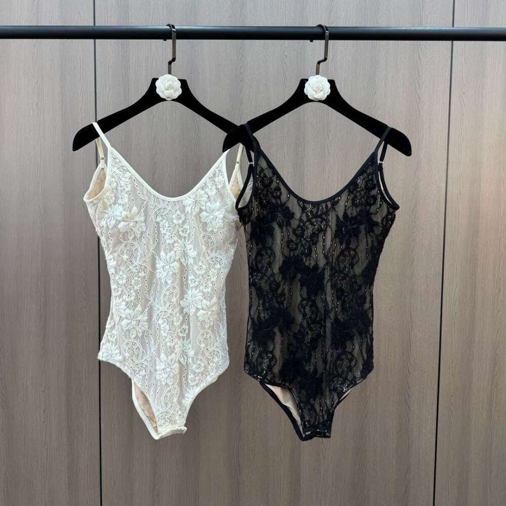 Spicy Girl One-Piece Backless Top Spring Summer Lace Inner Wear Slim Fit Design White Camisole for Women Outerwear