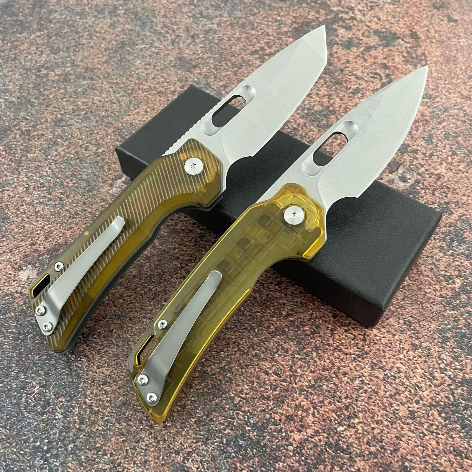 Folding Knife D2 Steel High Quality PEI Handle Outdoor Survival Camping Portable Knife