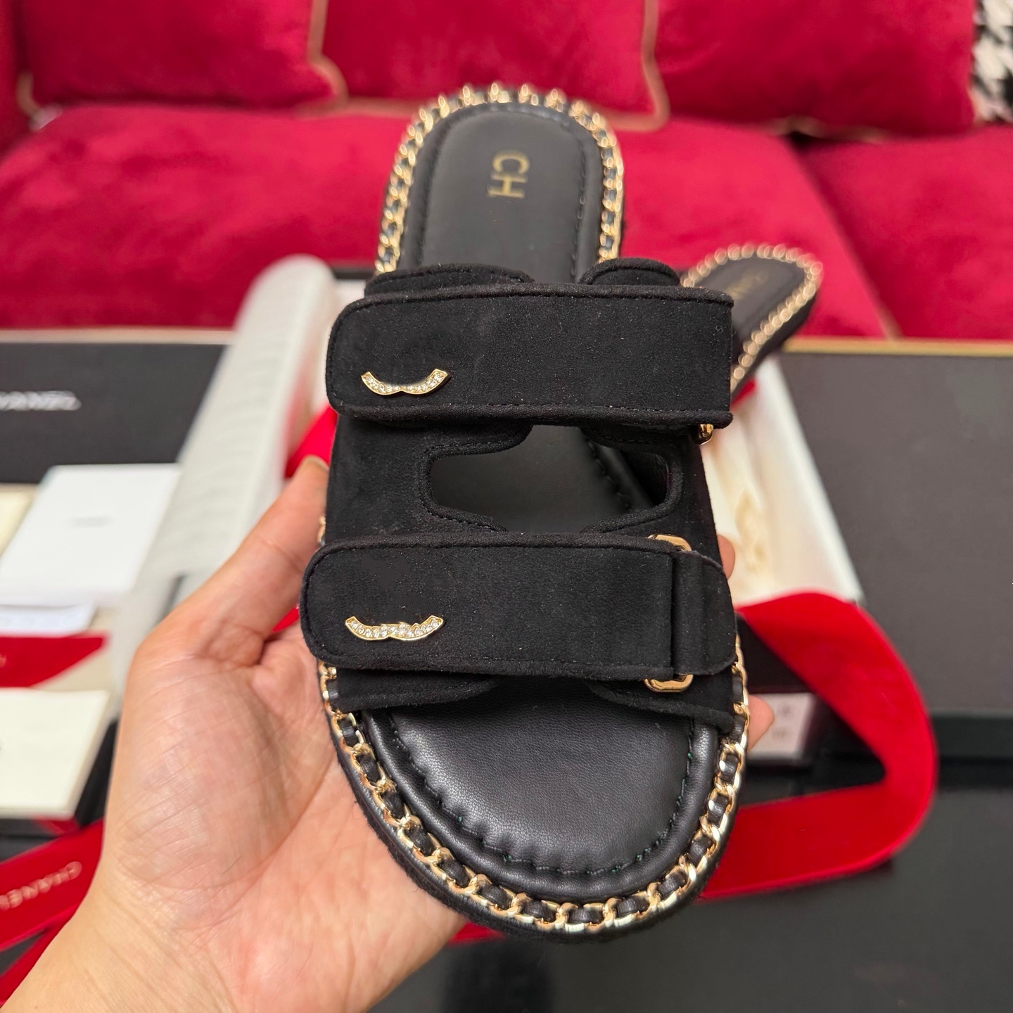 2026 France Designer Women's Slides High Quality Luxury Fashion Platform CC Slippers Casual Outdoor Summer Slide Sandals