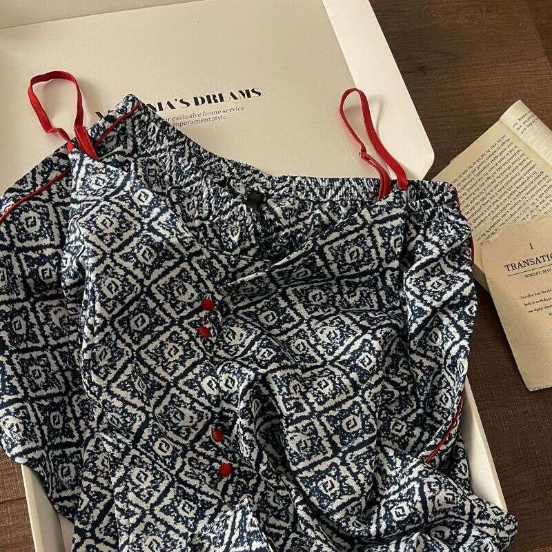 2026 New Niche Korean Ice Silk Pajamas, Retro Ins Sweet Spicy Camisole Shorts Set, Summer Casual Dormitory Loungewear for Women MAKOUFEI