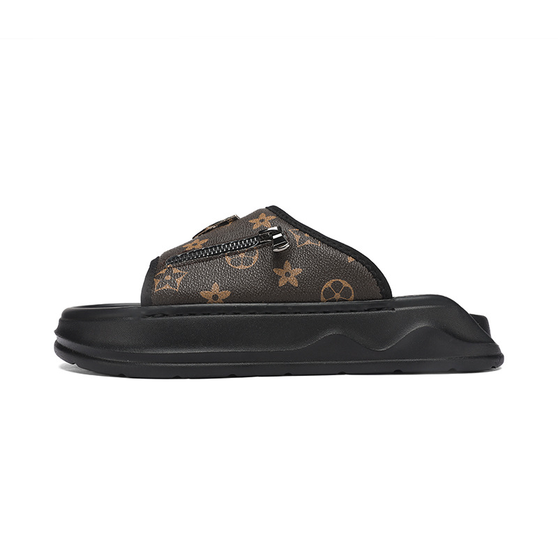 2026 new designer slippers trendy slip resistant comfortable sports and leisure beach shoes for men