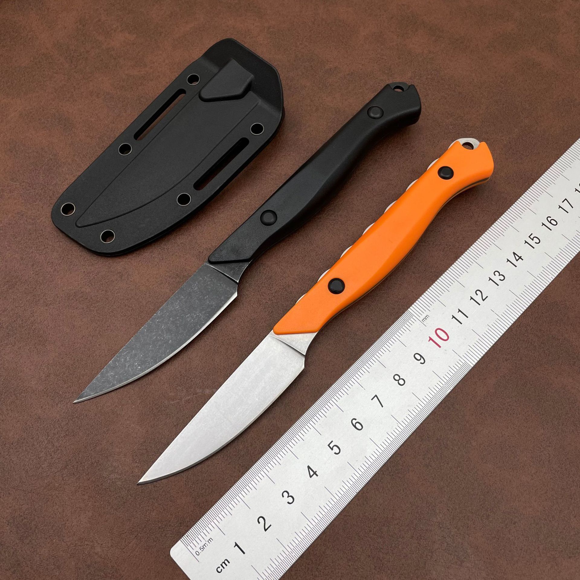 BM 15700 Fixed Blade Knife CPM-154 Blade Santoprene Handle Durable Outdoor Camping EDC Hiking Portable Multitool Straight Knives