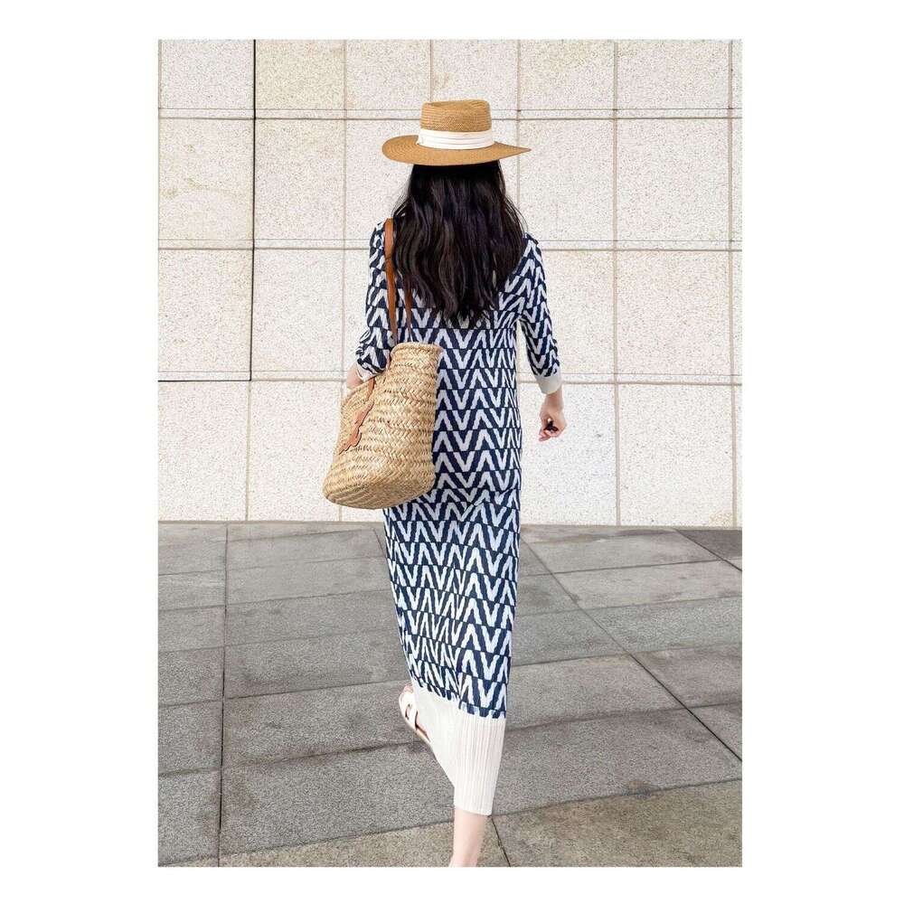 Summer New Miyake Pleated Long Dress, Plus Size Women Printed Pattern Slimming Dress, Elegant Fashion Casual High End Daily Party Elegant Lady Maxi Dr