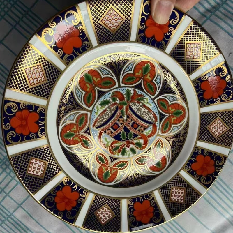 Luxury Imari Style Floral Print Ceramic Plate Cobalt Blue Red Gold Trim Porcelain Dinner Plate