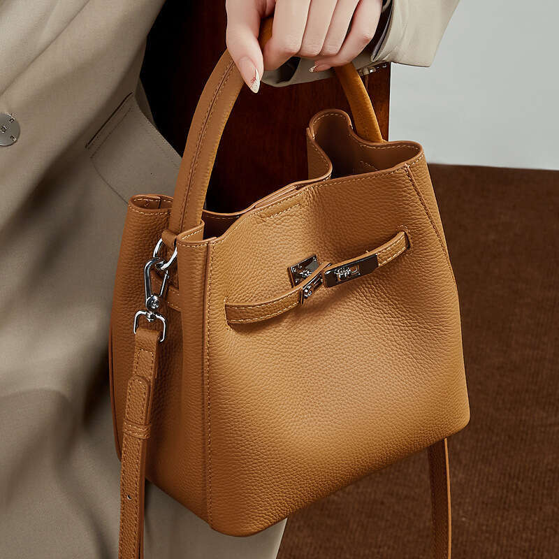 Women Genuine Leather Bucket Bag Top Layer Cowhide Basket Weave Luxury Fashion Versatile Shoulder Crossbody Handbag SENYY