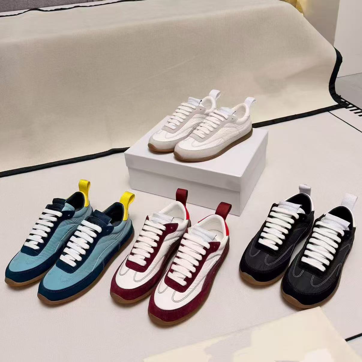 Minimalist Premium Retro Sneakers Unisex Solid Color Patchwork Casual Shoes Gum Sole Flat Training Shoes High Quality Commute Footwear sizes 35-42