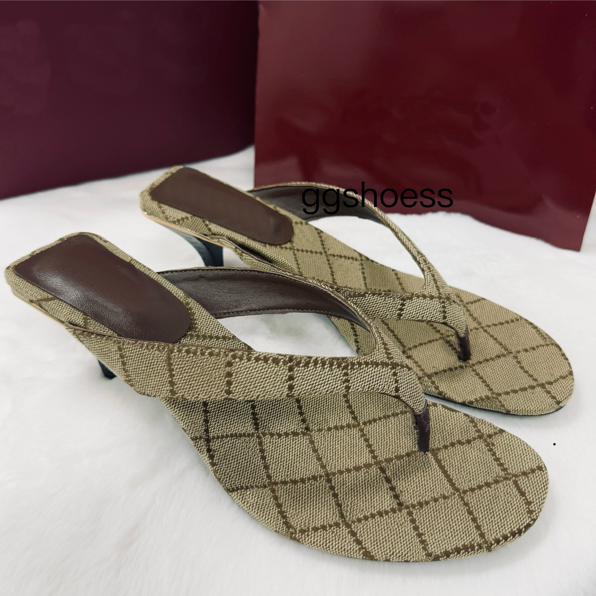 12A Women's Vittoria thong Sandal Designer Horsebit Sandals Canvas Leather Summer thong Sandal Daily Casual Mules size 35-42