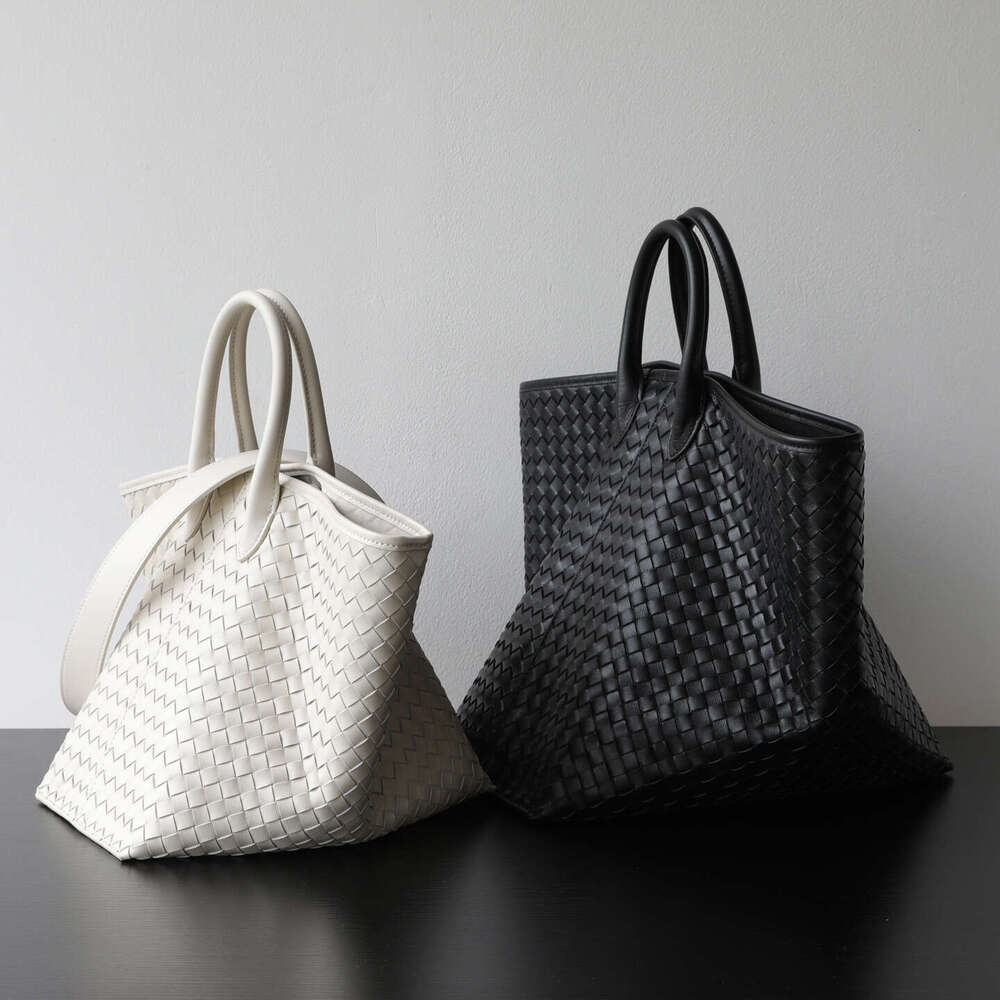 Women Light Luxury Sheepskin Woven Wing Hobo Bag Large Capacity Genuine Leather Tote Shoulder Handbag SENYY