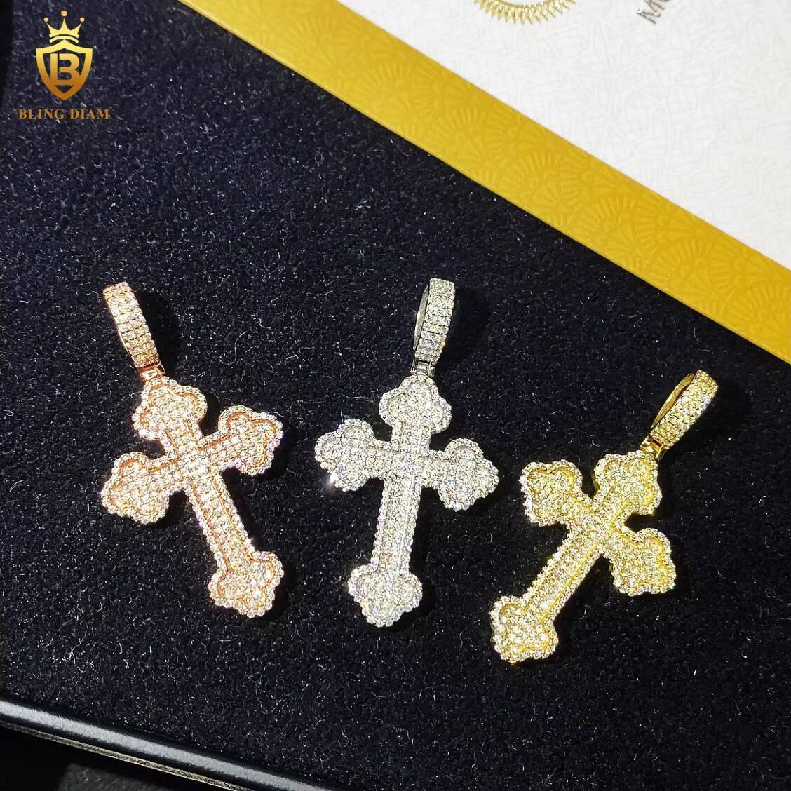 Cross Pendant Charms 925 Sterling Silver Yellow Rose Gold Plated Moissanite Pendant D VVS Round Moissanite Pass Diamond Tester