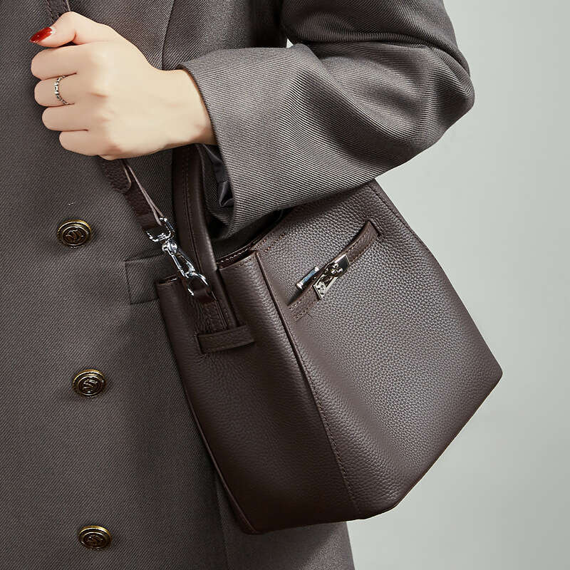 Women Genuine Leather Bucket Bag Top Layer Cowhide Basket Weave Luxury Fashion Versatile Shoulder Crossbody Handbag SENYY
