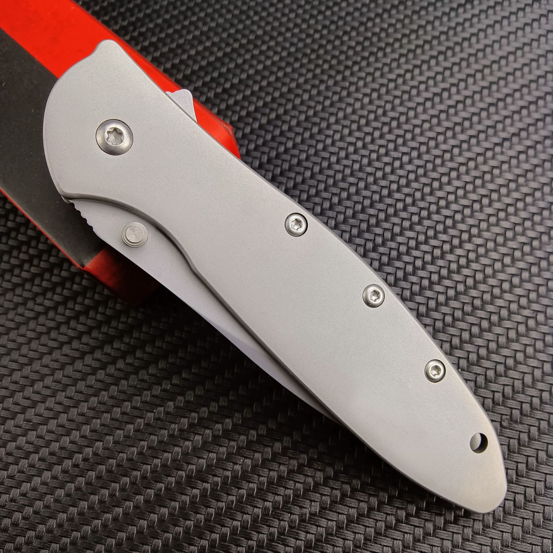 Jungle TacticsHigh-Hardness1660 Flipper Folding Knife Everyday Carry Camping Outdoor Hiking 8cr13mov Blade 410 Steel Handle