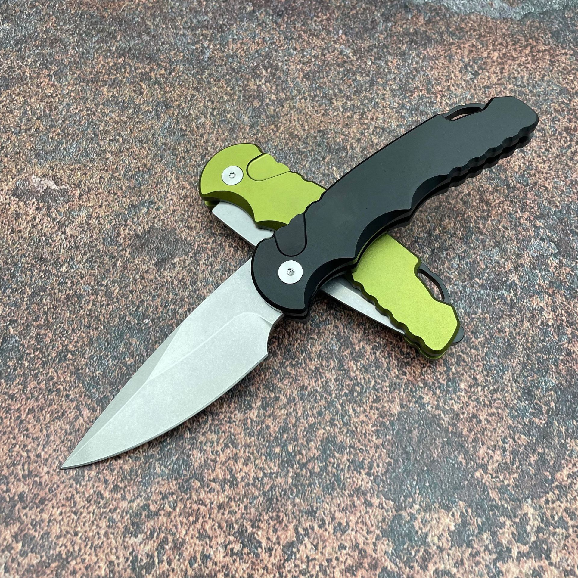 T501 High-Quality Pocket Knife with D2 Blade Aluminum Handle High-Strength Sharp Outdoor Camping Folding Portable Knife