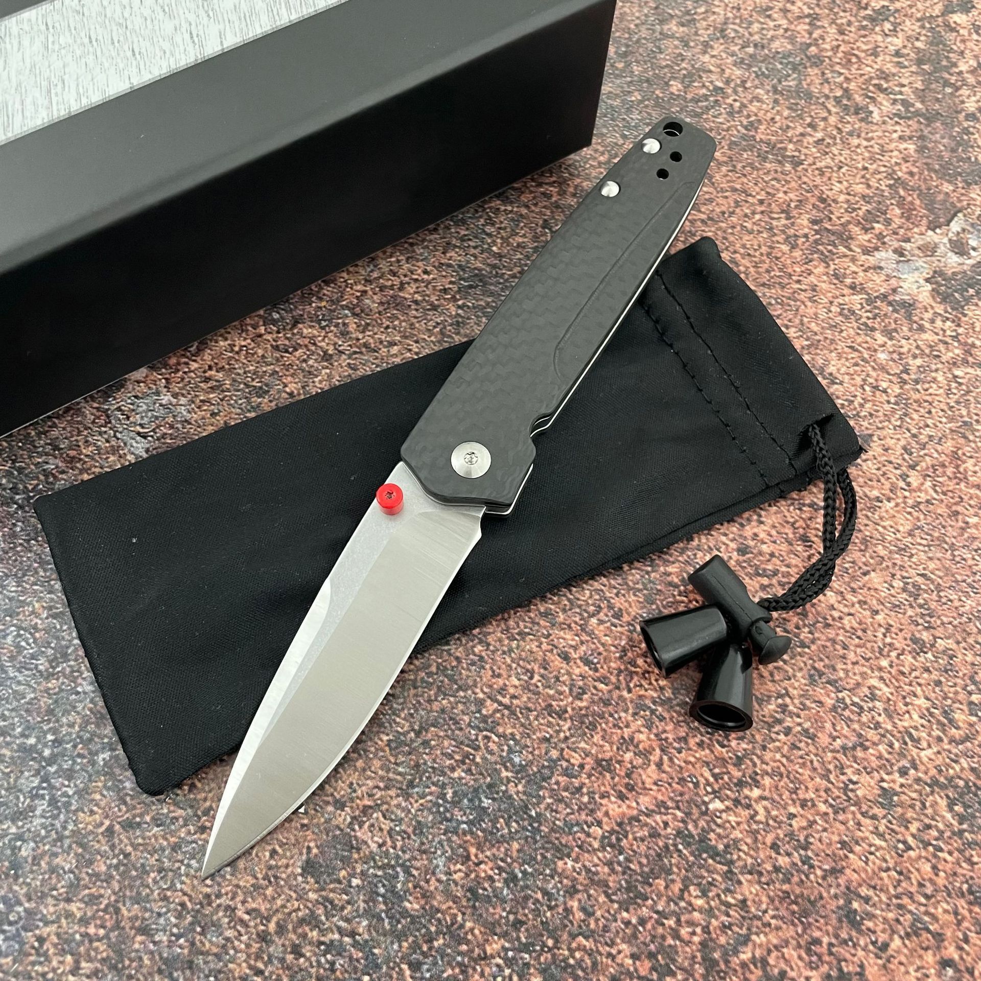 BM KNIVES 485 Valet Carbon Fiber Folding Knife Outdoor Camping Hunting Pocket EDC Tool KNIVES